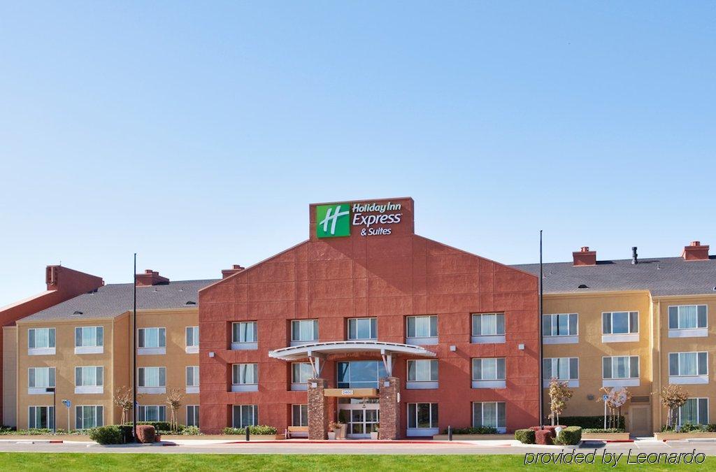 Holiday Inn Express Elk Grove West I-5 By Ihg Экстерьер фото