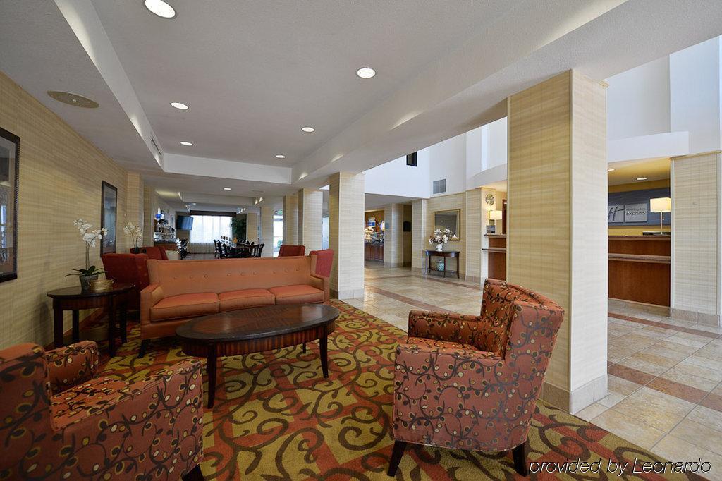 Holiday Inn Express Elk Grove West I-5 By Ihg Интерьер фото