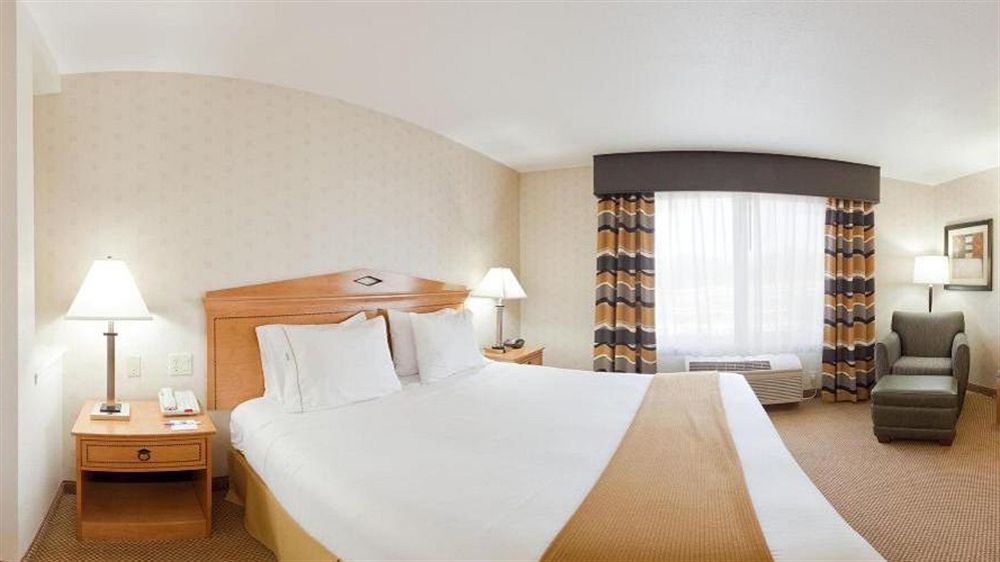 Holiday Inn Express Elk Grove West I-5 By Ihg Экстерьер фото