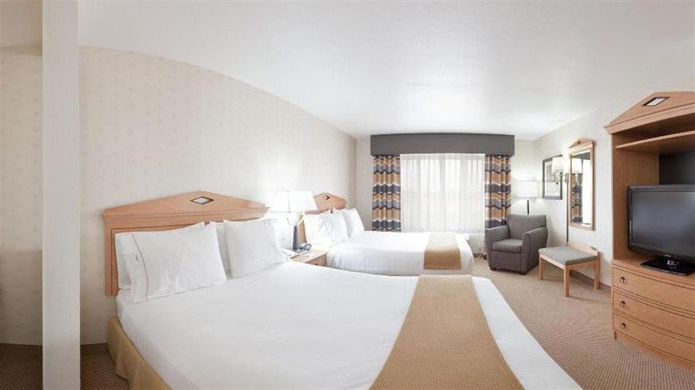 Holiday Inn Express Elk Grove West I-5 By Ihg Экстерьер фото