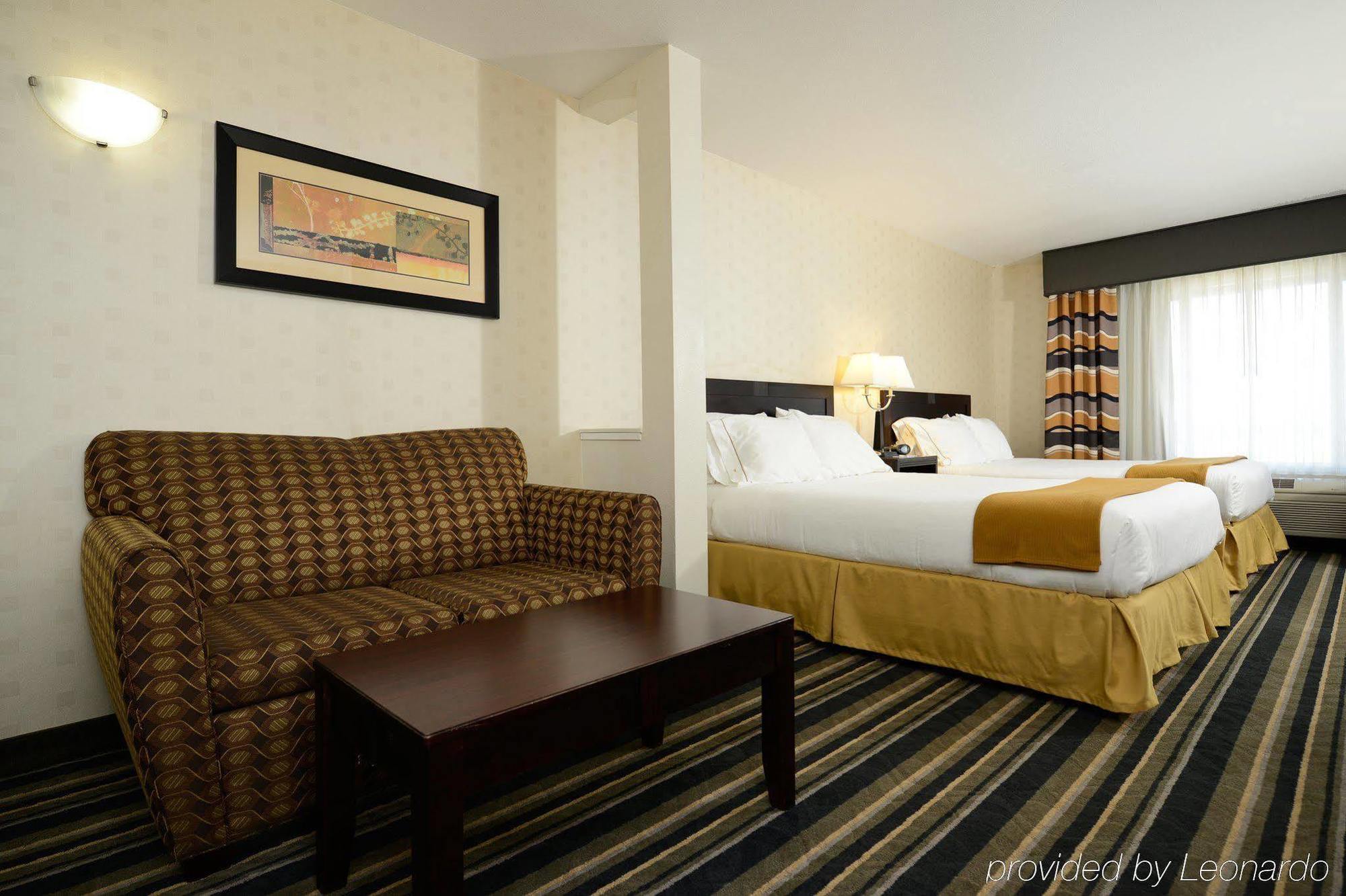 Holiday Inn Express Elk Grove West I-5 By Ihg Экстерьер фото